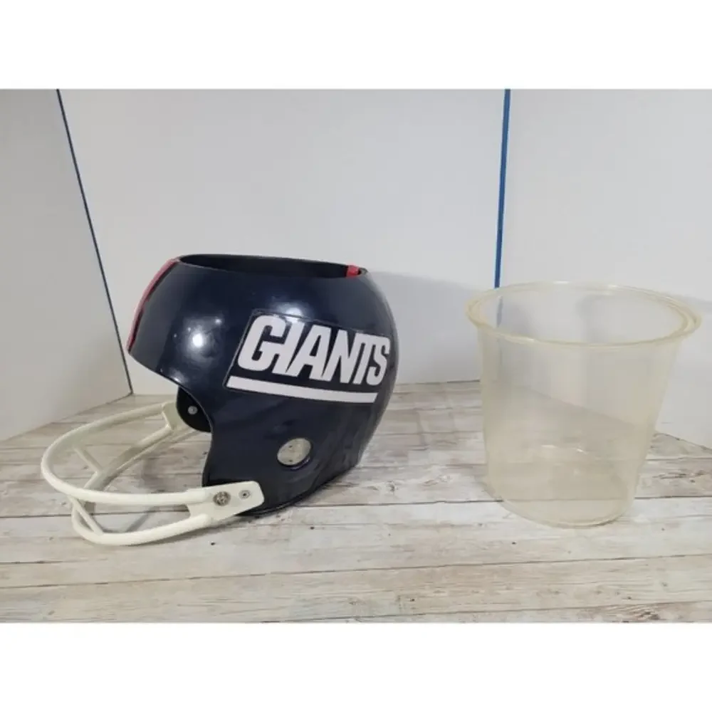 NFL New‎ York Giants full size Helmet Party Snack Chip Chili Bowl VINTAGE